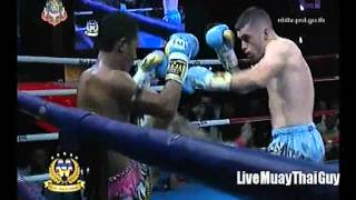 Saenchai PKSaenchaimuaythaigym vs Rafael Bohic 28th June 2013 [upl. by Adnilab]