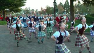 Scottish Highland dance parade at Disneyland [upl. by Bernadene]