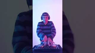 Aleteo Guaracha mix en live de tiktok  DJ leonard [upl. by Ekaterina992]