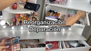 Reorganización del VANITY🪞Depuración de maquillaje💄MadelinPaola [upl. by Iorgos]