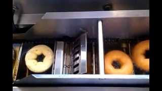 belshaw donut robot mk 1 in action [upl. by Nolaf]