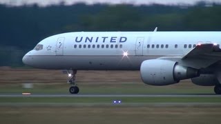 United Airlines N522UA 757200 Takeoff Portland Airport PDX [upl. by Nrubyar]