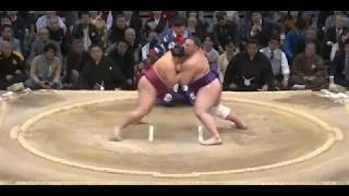 Mitakeumi vs Tochinoshin  Kyushu 2018 Day 14 [upl. by Llewoh824]