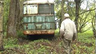 Transporting an Ikarus 620 from Sürgavere to JärvaJaani Estonia 2006 [upl. by Qahsi]