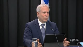 COVID19  en raison de la hausse des cas Québec maintient le port du masque – 5 avril 2022 [upl. by Philippine252]