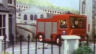 Old fireman Sam theme VS New fireman Sam theme [upl. by Nnylharas58]