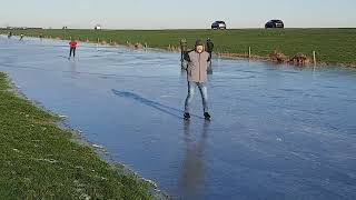 schaatsen 2024 onder aan de dijk bij Elburg [upl. by Mann602]