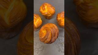 How to shape cruffins cruffin leothebaker shortsfeed [upl. by Brenza964]