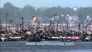 Boats near the New Yamuna Bridge Allahabad [upl. by Idnak23]