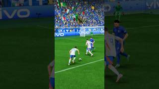 Chiesa 🇮🇹 football eafc24 shorts [upl. by Osmond341]