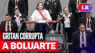 Gritan “CORRUPTA” a DINA BOLUARTE en DESFILE MILITAR y ella responde “TU MAMÁ”  LR [upl. by Midan]