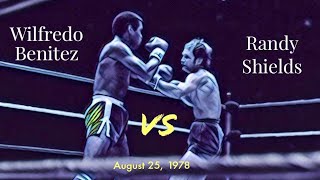 Wilfredo Benitez vs Randy Shields [upl. by Caril]