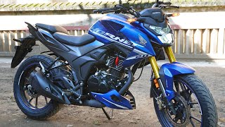 New Honda Hornet 20 2023 Model Detailed Review  On Road Price amp All Colors I Mileage [upl. by Hsirehc359]