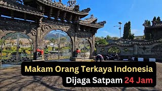 Makam Tersembunyi Orang Terkaya Indonesia di Pedesaan Kediri  Bos PT Gudang Garam [upl. by Hegarty273]