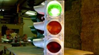 WS Darley amp Co C811 Three Bulb 4Way Traffic Signal [upl. by Einotna218]