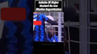 Romelu Lukaku el mejor defensa central en las finales Importantes [upl. by Rudiger]