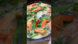 Sinigang na hipon 😋 filipinocuisine cooking food [upl. by Mansfield]