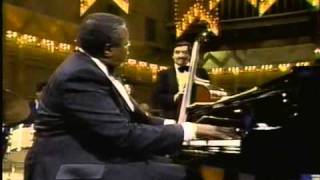 Oscar Peterson  quotBody and Soulquot [upl. by Rolat]