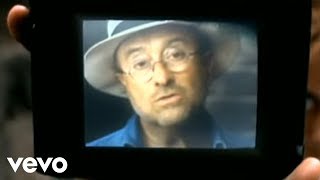 Lucio Dalla  Canzone Videoclip [upl. by Richia190]