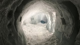 SaasFee Riesige Eisgrotte auf 3500 m Höhe [upl. by Amairam]