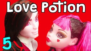 Valentine Uses a Love Potion on Draculaura Can Clawd Save Her Monster High Doll Series Episode 3 [upl. by Shute]