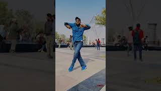 Aankhein Khuli Mohabbatein Kisi ki yaadon Mein khoye hue  ShahRukhkhan Dance video ajitkaradiya [upl. by Dlarej861]