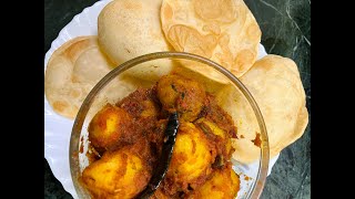 ফুলকো লুচি আলুরদম কাকিমা স্টাইলে  Luchi Alurdam Recipe [upl. by Ilrac]