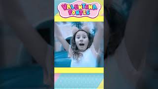 Valentina Pontes y María Clara en 1 hora de divertidas historias en español videosparaniños 155 [upl. by Kere710]