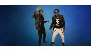 Farhiya Fiska Ft Abdi Hollan  Iyo Heesti Aroos With Lyrics 2010 Bashka [upl. by Auot161]