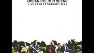 Ocean Colour Scene Glastonbury 2000  06 So Low [upl. by Hardi]