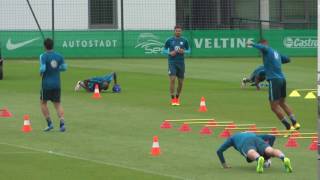 Zirkeltraining beim VfL Wolfsburg 08072016 [upl. by Faria437]