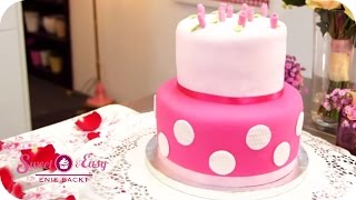 Hochzeitstorte mit Erdbeeren backen  Sweet amp Easy  Enie backt  sixx [upl. by Herzel]