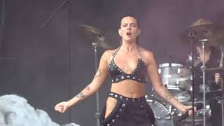 Tove Lo  Cool Girl Live Paris Rock en Seine 2023 [upl. by Clere307]