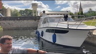 VIDEO Niort  à bord de la pénichette électrique Hélios [upl. by Publea]