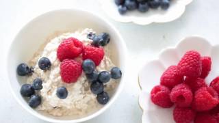 Summer Berry amp Macadamia Bircher ♥ In Rhis Pantry [upl. by Viridissa197]