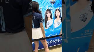 안지현Ahn ji hyun 安芝儇 박민서Park min seo Mingo 치어리더  우리카드 개문 241030 [upl. by Hnah6]