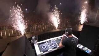 DJ Tiesto Hes a Pirate live HQ [upl. by Harac477]