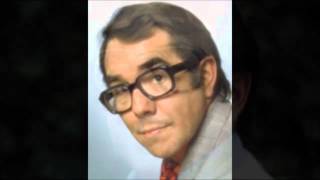 Ronnie Corbett talks about his battle with Labyrinthitis [upl. by Eatnoed]