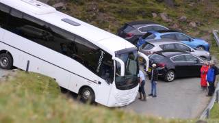 Quiraing Skye bus stuck [upl. by Kabab]