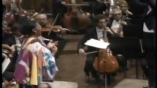 Jessye Norman sings quotLiebst du um Schonheitquot Ruckert Lieder 45 [upl. by Bogosian]