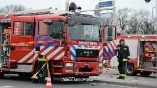 Brandweer Zutphen botst op weg naar melding [upl. by Ras]