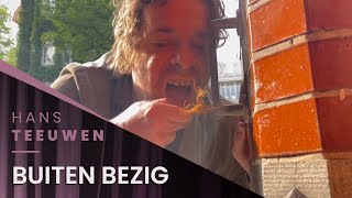 Hans Teeuwen  Buiten bezig [upl. by Norred]