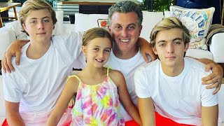 Angélica e os filhos fazem surpresa pra Luciano Huck [upl. by Starks943]