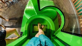 Extreme TRAPDOOR Water Slide quotWolf Tailquot  Great Wolf Lodge SoCal [upl. by Nij]