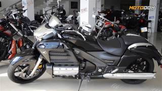 Видео обзор Honda GL1800 F6C Valkyrie 2014 [upl. by Nyladgam]