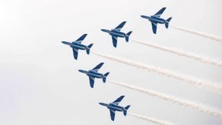 ブルーインパルス芦屋基地お別れフライト 2013年  Blue Impulse aerobatic demonstration team at JASDF Ashiya Air Base [upl. by Dollar]