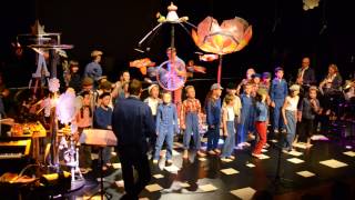 Spectacle de la chorale quotLes Babouchesquot [upl. by Valerye907]