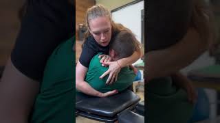 Toonytherapy sztywny gorset chiropractic chiropractor funny motivation backpain [upl. by Ajtak]