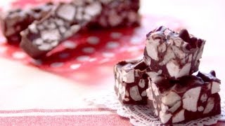 【スイーツレシピ】マシュマロとナッツのチョコレートバー chocolate bar [upl. by Cirde203]