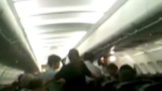 Southwest flight diverted due to unruly passengers [upl. by Noreg]